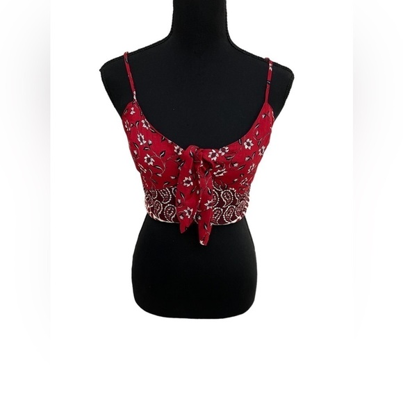 NWT BOG Collective Crop Top Red and Black Paisley Size Small - Picture 1 of 6